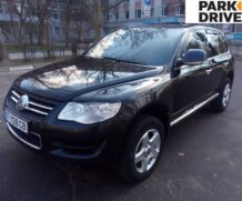 Volkswagen Touareg в рейтинге кроссоверов