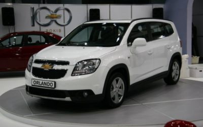 Chevrolet показала в Києві нову малолітражку і мінівен